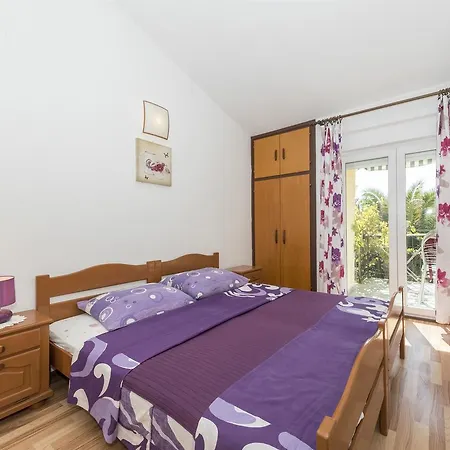 And Dragica Apartament Starigrad Paklenica