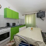 And Dragica Apartment