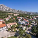 And Dragica Apartment *