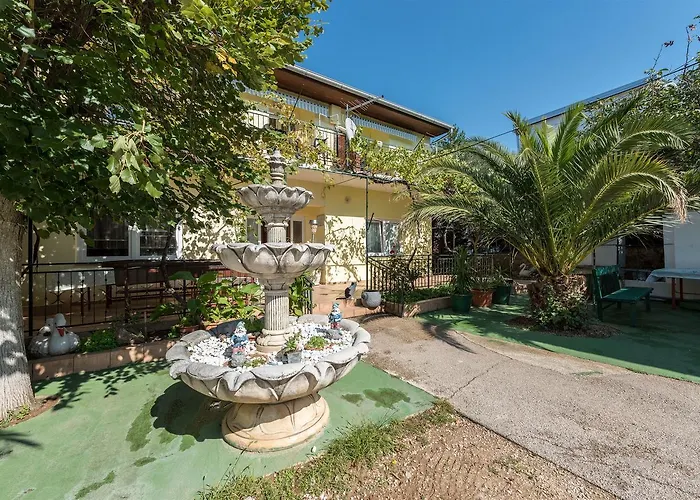 And Dragica 아파트 *